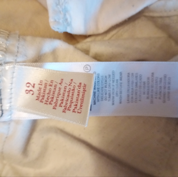 Penguin beige shorts - 32 - Picture 4 of 4